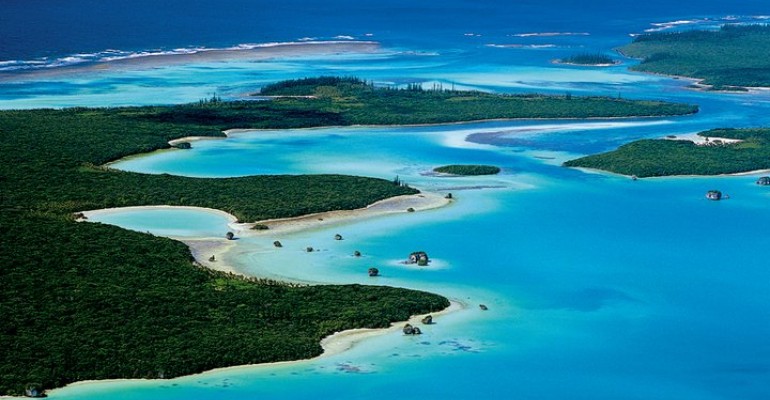 Esplorando il fascino del Giappone e della Nuova Caledonia: Mete da non perdere in un affascinante tour