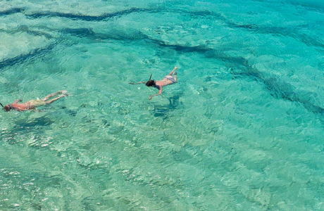 Combinare tour culturali e relax mare nella luna di miele: vantaggi degli itinerari multi-destinazione