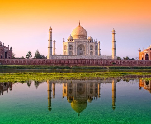 TAJ MAHAL 