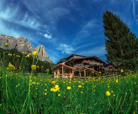 Hotel Ciasa Salares   Dolomiti