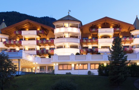 Hotel Gardena Grodnerhof  Dolomiti  Relais & Chateaux