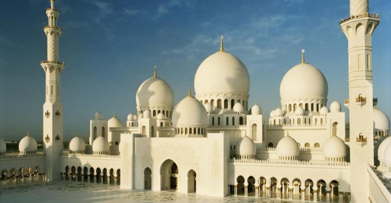 Un viaggio da mille e una notte a Abu Dhabi: la nostra storia