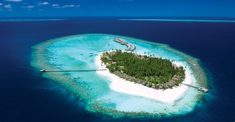 Perché affidarsi a un'agenzia di viaggi esperta in viaggi di lusso per la vostra luna di miele alle Maldive