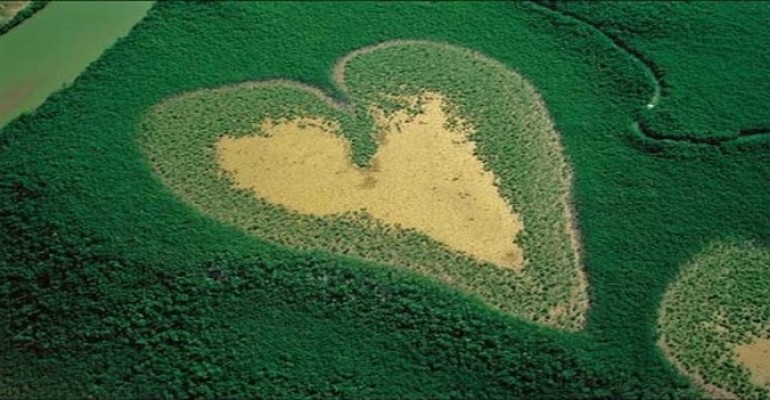 Viaggio di nozze di lusso in Nuova Caledonia alla ricerca dell’isola a forma di cuore