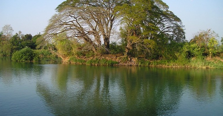 Viaggio di nozze di lusso nel Laos: una crociera regale sul Mekong e Si Phan Don